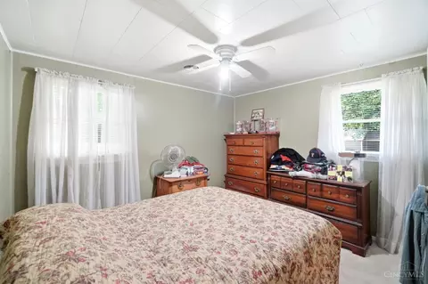 Bedroom - 3115 Urwiler Ave, Cincinnati, OH 45211 photo 1 of 4