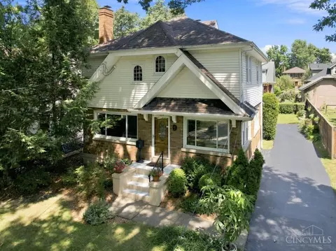 6120 Tulane Rd, Cincinnati, OH 45212