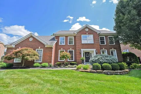 7146 Wetherington Dr, West Chester, OH 45069