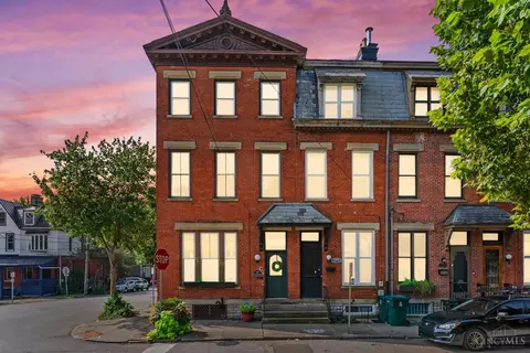 927 Paradrome St, Cincinnati, OH 45202
