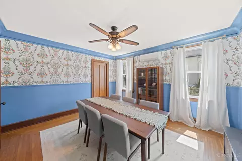 Dining - 6348 Hamilton Ave, Cincinnati, OH 45224 photo 1 of 3