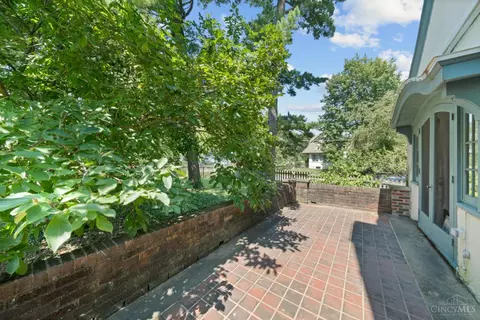 Exterior - 6348 Hamilton Ave, Cincinnati, OH 45224 photo 2 of 8