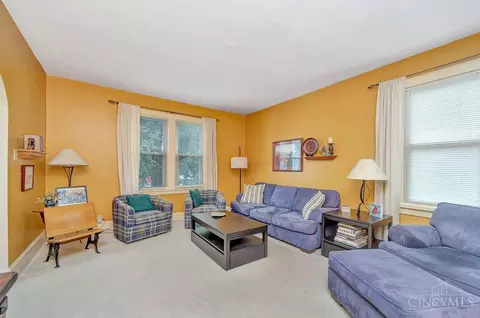 Living - 4917 Zula Ave, Cincinnati, OH 45238 photo 1 of 3