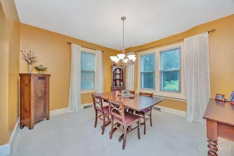 Dining - 4917 Zula Ave, Cincinnati, OH 45238 photo 2 of 3