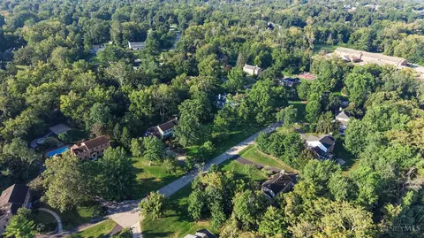 6895 Marblehead Dr, Cincinnati, OH 45243 photo 9