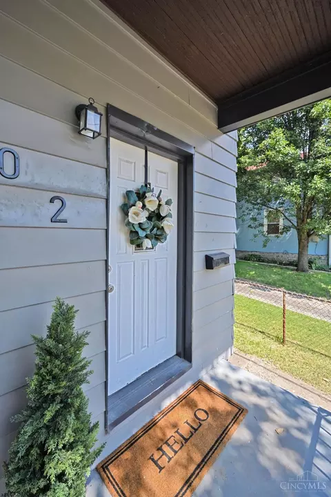 Exterior - 302 Washington Ave, Saint Bernard, OH 45217 photo 6 of 13
