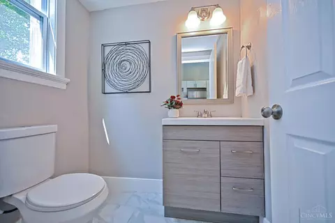 Bath - 302 Washington Ave, Saint Bernard, OH 45217 photo 1 of 4