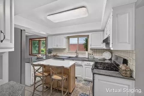 Kitchen - 2317 Rahn Rd, Kettering, OH 45440 photo 1 of 2