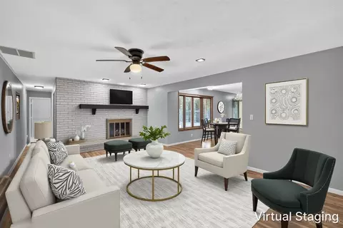 Living - 2317 Rahn Rd, Kettering, OH 45440 photo 4 of 11