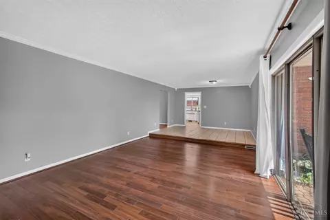 Living - 2317 Rahn Rd, Kettering, OH 45440 photo 2 of 11
