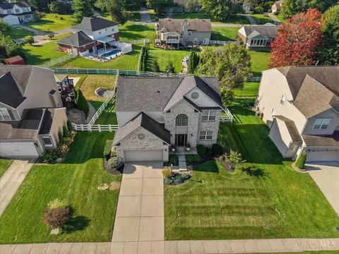 View/Area - 485 Park Pl, Cincinnati, OH 45244 photo 1 of 4