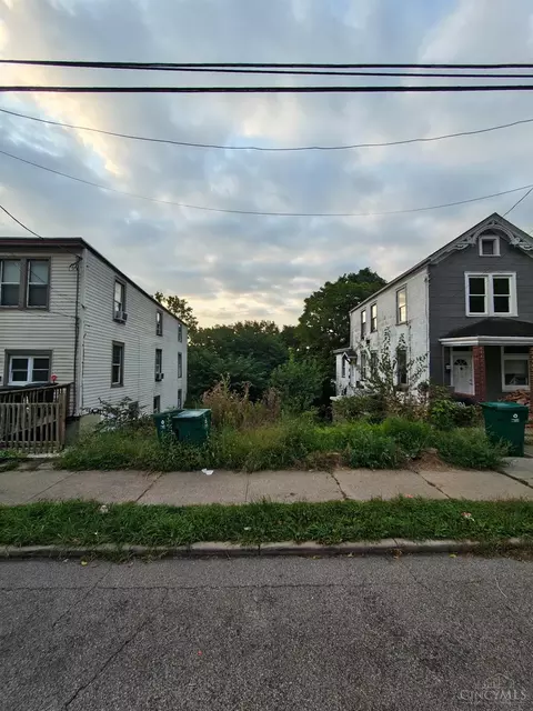 4323 Eastern Ave, Cincinnati, OH 45226