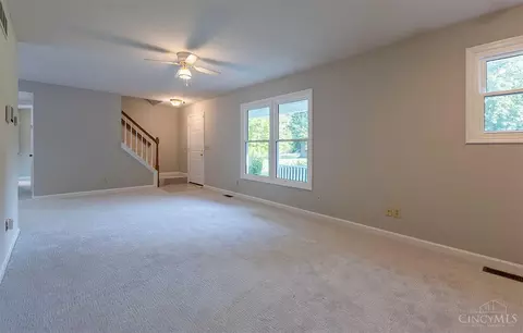 Living - 1990 Miles Rd, Cincinnati, OH 45231 photo 1 of 3