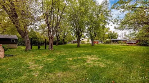 Exterior - 6247 Celeste Dr, Franklin, OH 45005 photo 6 of 6
