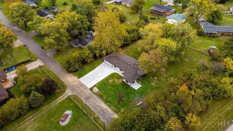 View/Area - 6247 Celeste Dr, Franklin, OH 45005 photo 2 of 4