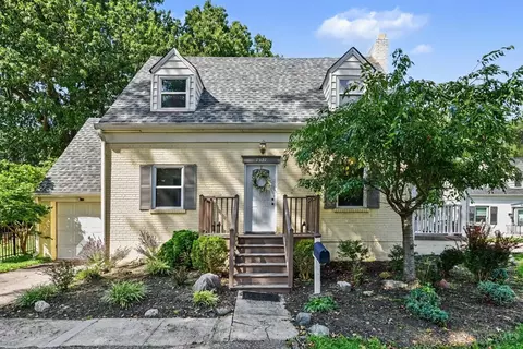 7527 Montgomery Rd, Cincinnati, OH 45236