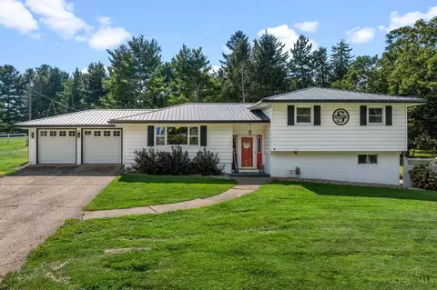 109 Elizabeth Dr, Hillsboro, OH 45133