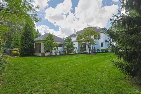 Exterior - 7265 Timberknoll Dr, Cincinnati, OH 45242 photo 12 of 12