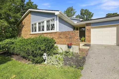 98 Waxwing Dr, Cincinnati, OH 45236