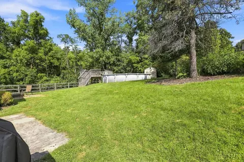 Exterior - 98 Waxwing Dr, Reading, OH 45236 photo 10 of 10