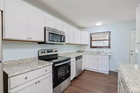 Kitchen - 716 Cranford Dr, Forest Park, OH 45240 photo 1 of 3