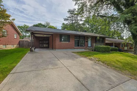 Exterior - 716 Cranford Dr, Forest Park, OH 45240 photo 2 of 6