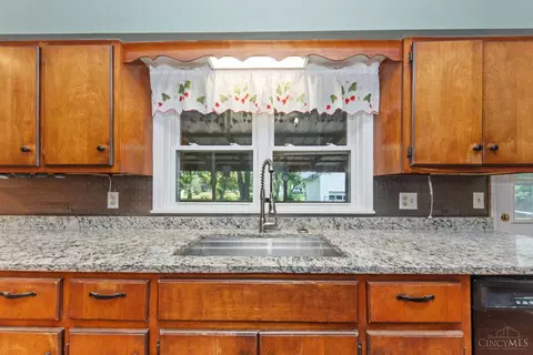 Kitchen - 301 Short St, Mount Orab, OH 45154 photo 3 of 5
