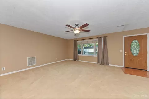 Living - 301 Short St, Mount Orab, OH 45154 photo 1 of 7