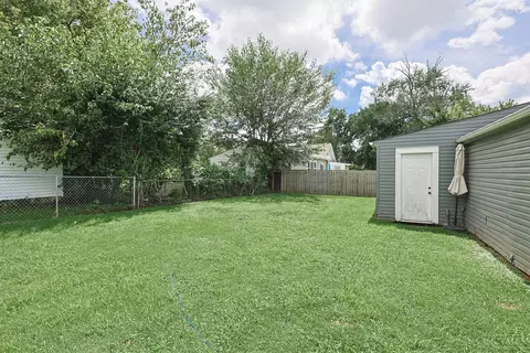 Exterior - 4509 Harrison Ave, Cincinnati, OH 45236 photo 5 of 9