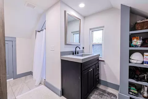 Bath - 4509 Harrison Ave, Cincinnati, OH 45236 photo 1 of 3