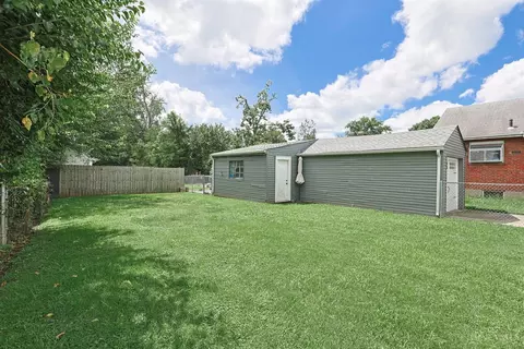 Exterior - 4509 Harrison Ave, Cincinnati, OH 45236 photo 6 of 9