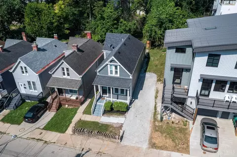 View/Area - 2621 Hackberry St, Cincinnati, OH 45206 photo 1 of 4