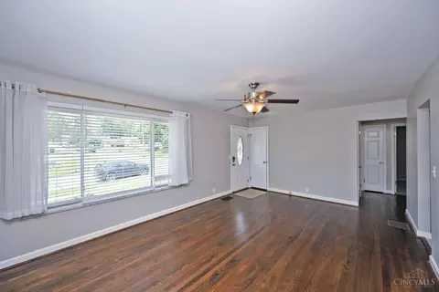 Living - 3919 Belfast Ave, Cincinnati, OH 45236 photo 2 of 10