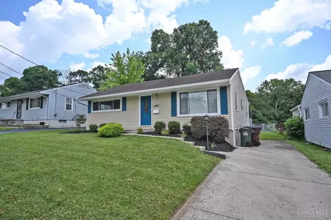 Exterior - 3919 Belfast Ave, Cincinnati, OH 45236 photo 5 of 15