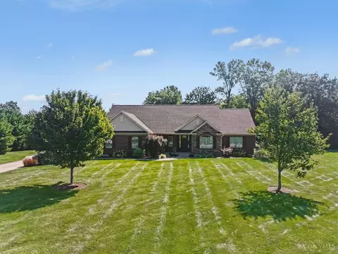 9828 Laurel Glen Dr, Loveland, OH 45140