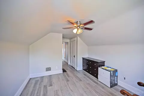 Bedroom - 141 Nansen St, Cincinnati, OH 45216 photo 10 of 10