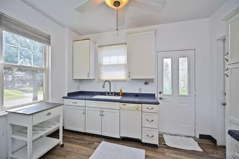 Kitchen - 141 Nansen St, Cincinnati, OH 45216 photo 1 of 11