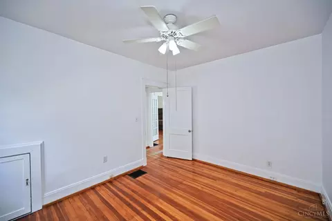 Bedroom - 141 Nansen St, Cincinnati, OH 45216 photo 1 of 10