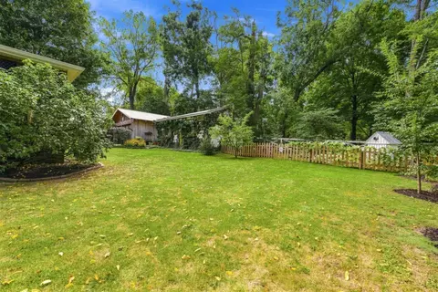 Exterior - 1505 Aster Pl, Cincinnati, OH 45224 photo 13 of 18