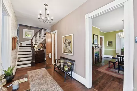 Entry Way - 1505 Aster Pl, Cincinnati, OH 45224 photo 6 of 10
