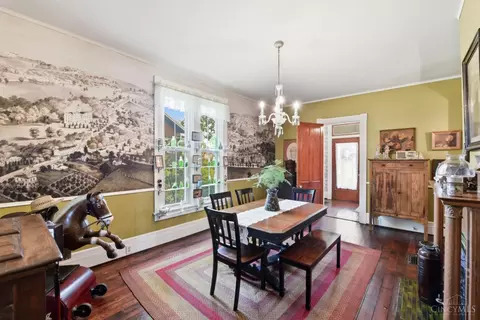 Dining - 1505 Aster Pl, Cincinnati, OH 45224 photo 4 of 4