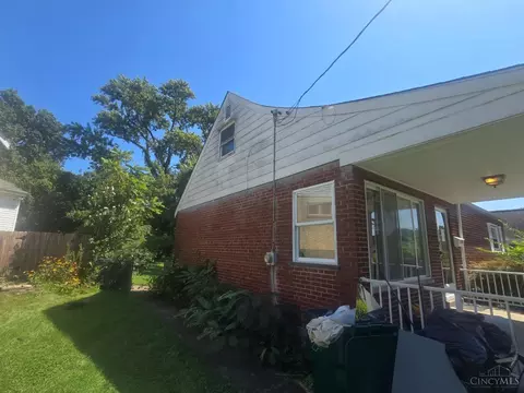 1108 Morado Dr, Cincinnati, OH 45238 photo 3