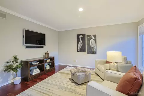 Living - 3486 Forestoak Ct, Cincinnati, OH 45208 photo 4 of 5