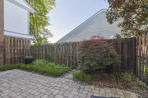 Exterior - 3486 Forestoak Ct, Cincinnati, OH 45208 photo 1 of 8