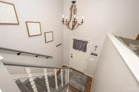 Entry Way - 744 Stuart Ln, Cincinnati, OH 45245 photo 1 of 2
