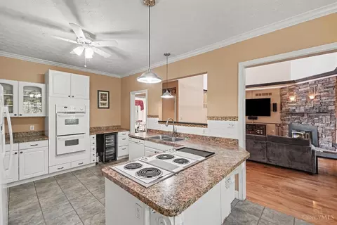 Kitchen - 7833 Gardner Rd, Georgetown, OH 45121 photo 3 of 3