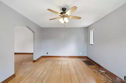 Living - 4056 Mcfarran Ave, Cheviot, OH 45211 photo 3 of 6