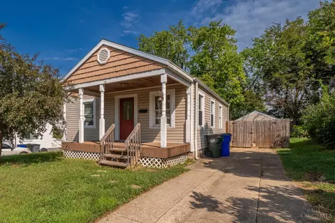 18 Riverview Dr, Hamilton, OH 45015