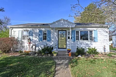 50 Flamingo Dr, Hamilton, OH 45013