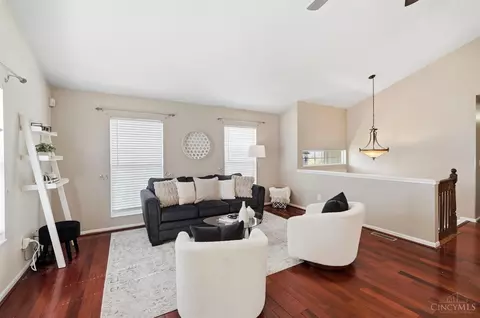 Living - 116 Eagleview Way, Reading, OH 45215 photo 2 of 4